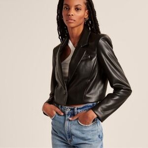 Abercrombie & Fitch Women's Crop Blazer Vegan Faux Leather Sz Sm NEW